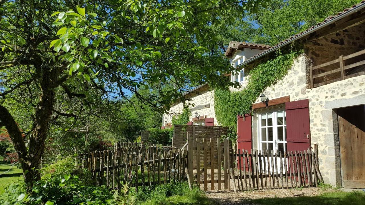 Le Moulin De Pensol - Gites Exterior foto