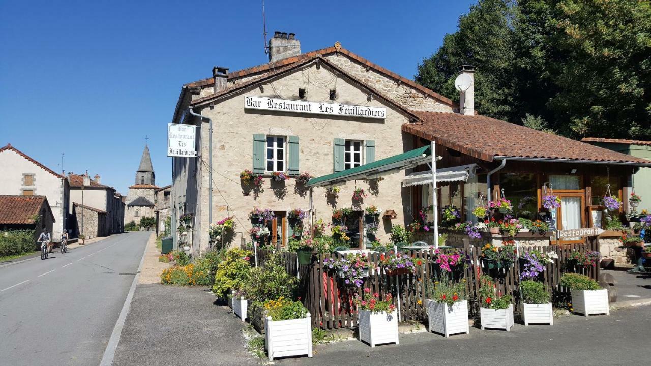 Le Moulin De Pensol - Gites Exterior foto